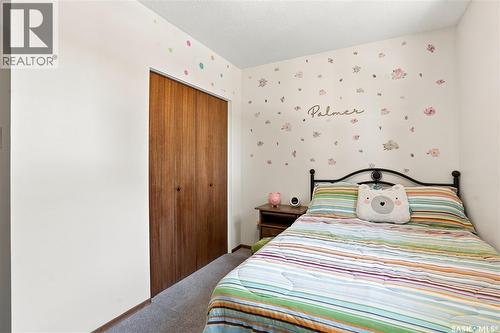 57 Potter Crescent, Saskatoon, SK - Indoor Photo Showing Bedroom