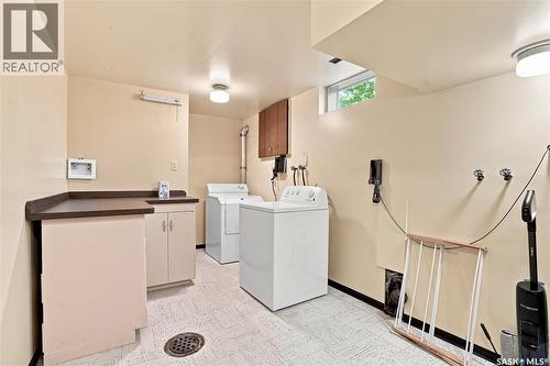 57 Potter Crescent, Saskatoon, SK - Indoor Photo Showing Laundry Room