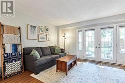 831 GENTRY CRESCENT  Oshawa, ON L1K 1L6