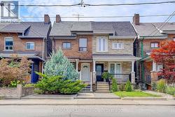 72 SYMINGTON AVENUE  Toronto, ON M6P 3W1
