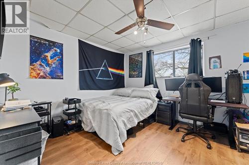 475 Mckay Avenue, Windsor, ON - Indoor Photo Showing Bedroom