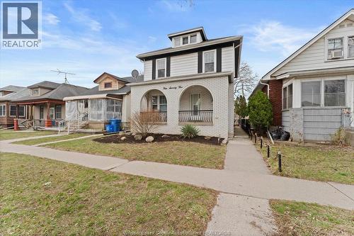475 Mckay Avenue, Windsor, ON - Outdoor With Deck Patio Veranda With Facade
