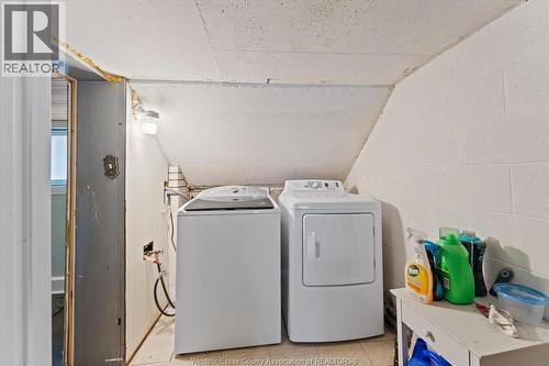 475 Mckay Avenue, Windsor, ON - Indoor Photo Showing Laundry Room