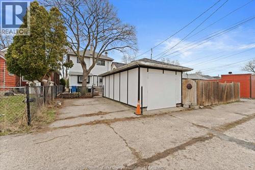 475 Mckay Avenue, Windsor, ON - Outdoor
