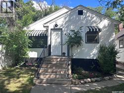 606 Balmoral STREET  Saskatoon, SK S7K 0Y7