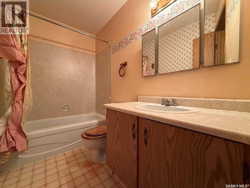 18 Cedar Meadow Drive, Regina, SK 
