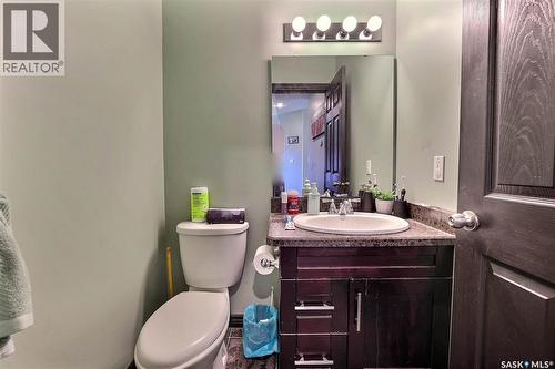 71 Fairway Crescent, White City, SK - Indoor Photo Showing Bathroom