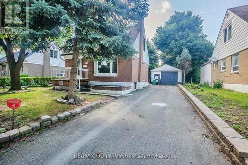 76 MCCAUL STREET , Brampton, Ontario L6V 1J3 2