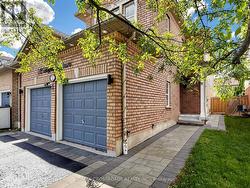 72 TELEGRAPH DRIVE  Whitby, ON L1P 1S4
