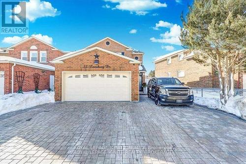 BSMT - 32 LANSBURY DRIVE , Toronto, Ontario M1V 3H6 2