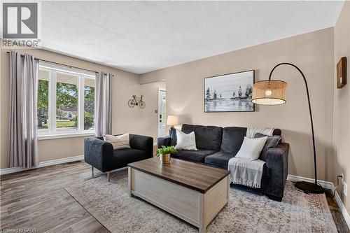 304 Eliza Street, Arthur, ON - Indoor Photo Showing Living Room