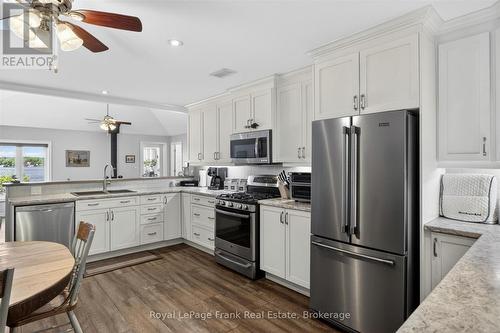 944 Birchcliff Drive, Douro-Dummer, ON - Indoor Photo Showing Kitchen