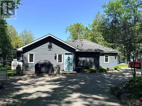 944 Birchcliff Drive, Douro-Dummer, ON - Outdoor