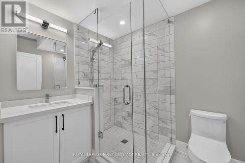 Washroom - Lower - 929 7Th Line, Innisfil, ON - Indoor Photo Showing Bathroom