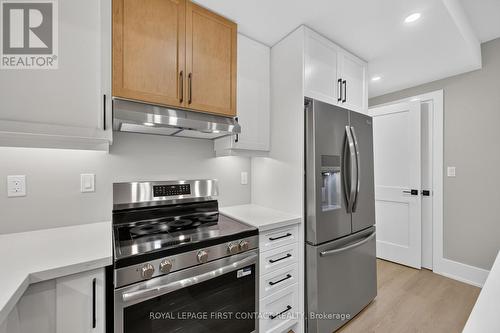 Kitchen - Lower - 929 7Th Line, Innisfil, ON - Indoor Photo Showing Kitchen