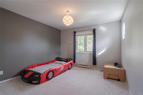 116 Harvest Drive, Steinbach, MB - Indoor Photo Showing Bedroom