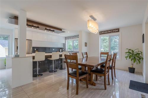 116 Harvest Drive, Steinbach, MB - Indoor Photo Showing Dining Room
