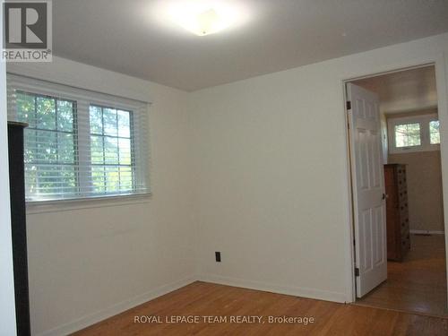 Extra area suitable for many uses. - 32 Gary Crescent, Arnprior, ON - Indoor Photo Showing Other Room