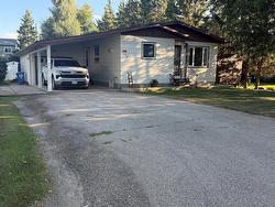 194 3rd Avenue  Benito, MB R0L 0C0