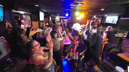 10048 102 St Nw, Edmonton, AB 