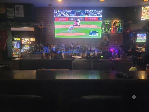 10048 102 St Nw, Edmonton, AB 