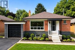 100 BALLACAINE DRIVE  Toronto, ON M8Y 4B8