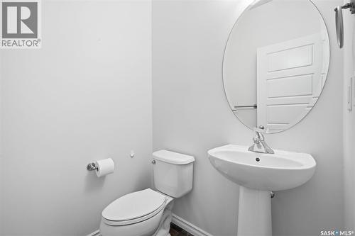 2 115 Veltkamp Crescent, Saskatoon, SK - Indoor Photo Showing Bathroom