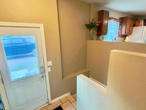 64 Maple Street, Thunder Bay, ON - Indoor Photo Showing Other Room