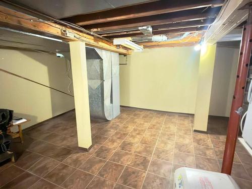 64 Maple Street, Thunder Bay, ON - Indoor Photo Showing Basement