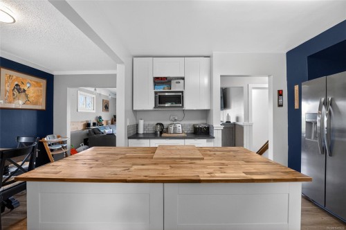 439 Stirling Ave, Nanaimo, BC 
