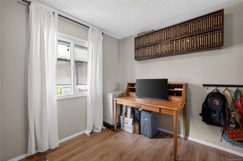 439 Stirling Ave, Nanaimo, BC 