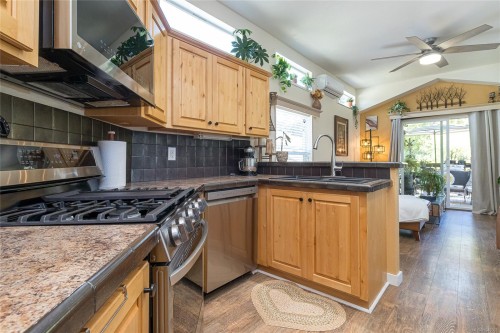#103-3042 River Rd, Chemainus, BC 
