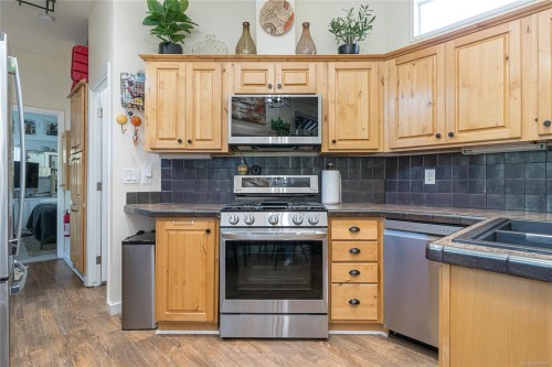 #103-3042 River Rd, Chemainus, BC 