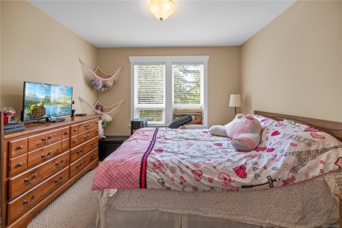 #308-1620 Townsite Rd, Nanaimo, BC - Indoor Photo Showing Bedroom