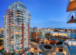 #1302-60 Saghalie Rd Victoria, BC V9A 0H1