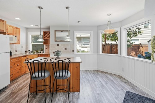 3712 Cavendish Blvd, Nanaimo, BC 