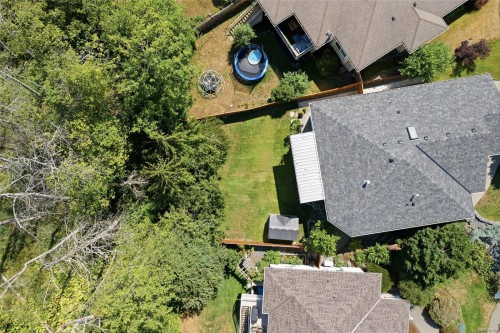 3712 Cavendish Blvd, Nanaimo, BC 
