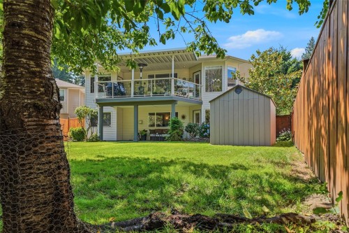 3712 Cavendish Blvd, Nanaimo, BC 