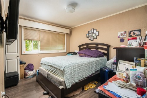 3315 Hammond Bay Rd, Nanaimo, BC - Indoor Photo Showing Bedroom