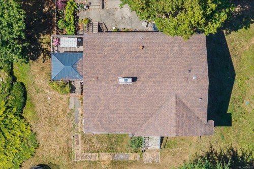 3315 Hammond Bay Rd, Nanaimo, BC - Outdoor