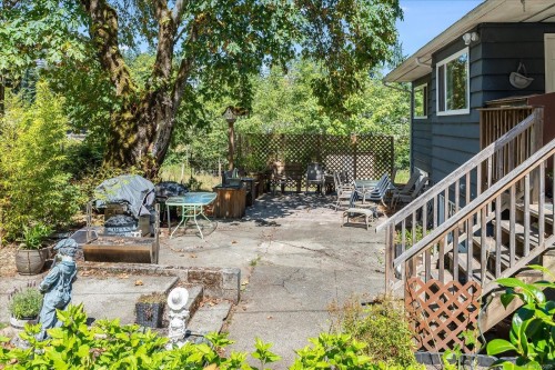 3315 Hammond Bay Rd, Nanaimo, BC 