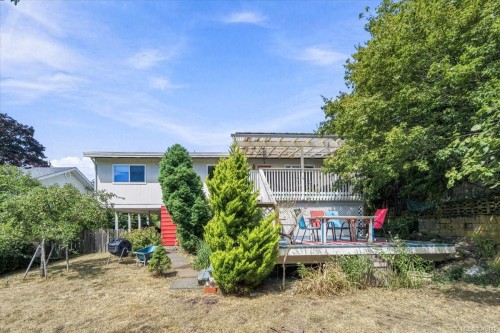 448 Lenhart Ave, Nanaimo, BC 