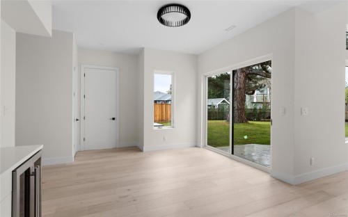 2293 Adela Pl, Sidney, BC 