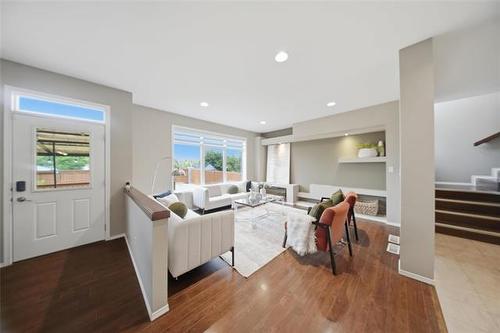 71 Charlottetown Rd, Winnipeg, MB - Indoor