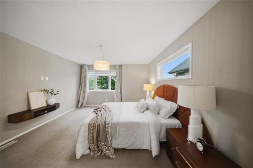 71 Charlottetown Rd, Winnipeg, MB - Indoor Photo Showing Bedroom
