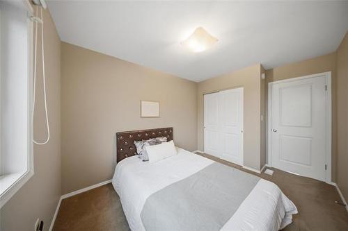 71 Charlottetown Rd, Winnipeg, MB - Indoor Photo Showing Bedroom