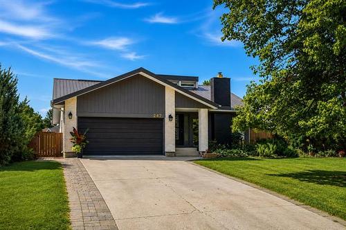 247 Augusta Dr, Winnipeg, MB - Outdoor