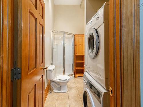 101 5355 Russell, Halifax Peninsula, NS - Indoor Photo Showing Laundry Room