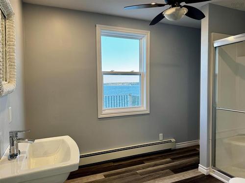 205 Veterans Memorial Dr., Arichat, NS - Indoor Photo Showing Bathroom