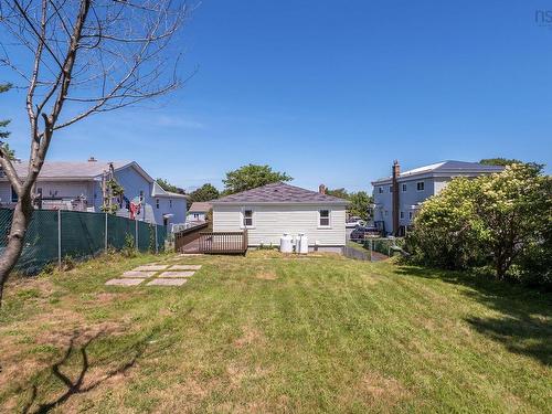 41 Pine Grove Drive, Halifax, NS 